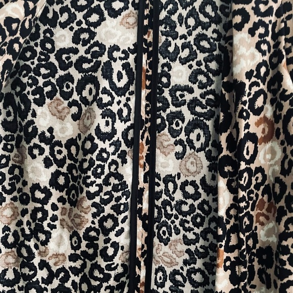 Leopard Print Women's Blazer - Picture 7 of 8